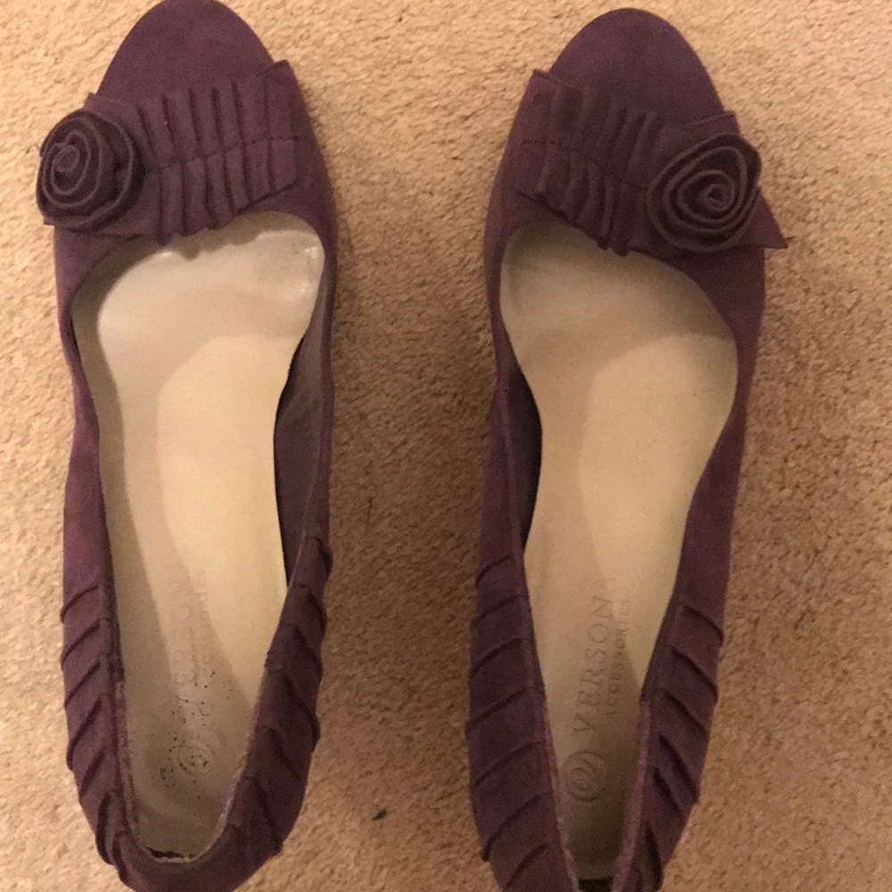 Versona purple pumps size 11